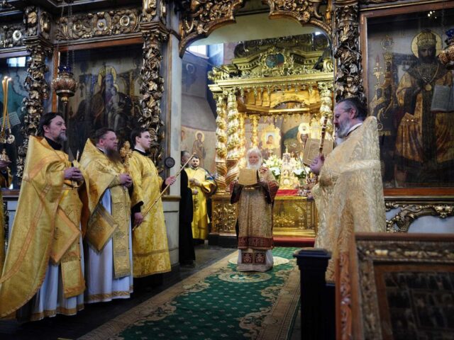 Святейший Патриарх Кирилл возглавил торжества в Донском монастыре в честь 100-летия преставления святителя Тихона